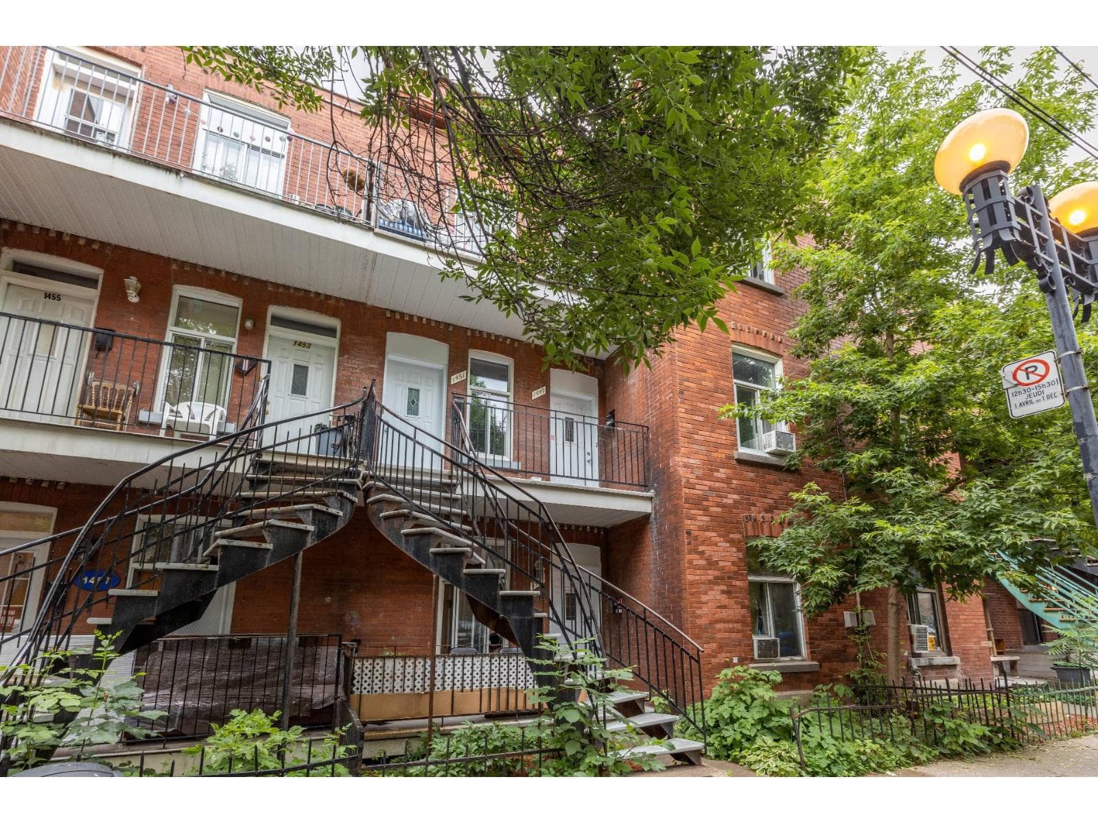 1447-1451 Rue De Chambly, Montréal (Mercier/Hochelaga-Maisonneuve), Quebec H1W3H5 - photo 1
